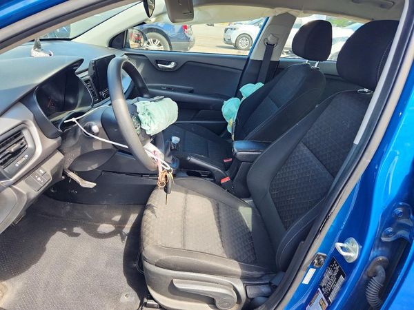 2021 KIA RIO
