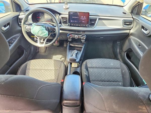 2021 KIA RIO