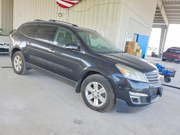 2014 CHEVROLET TRAVERSE 2LT — Passenger 3/4