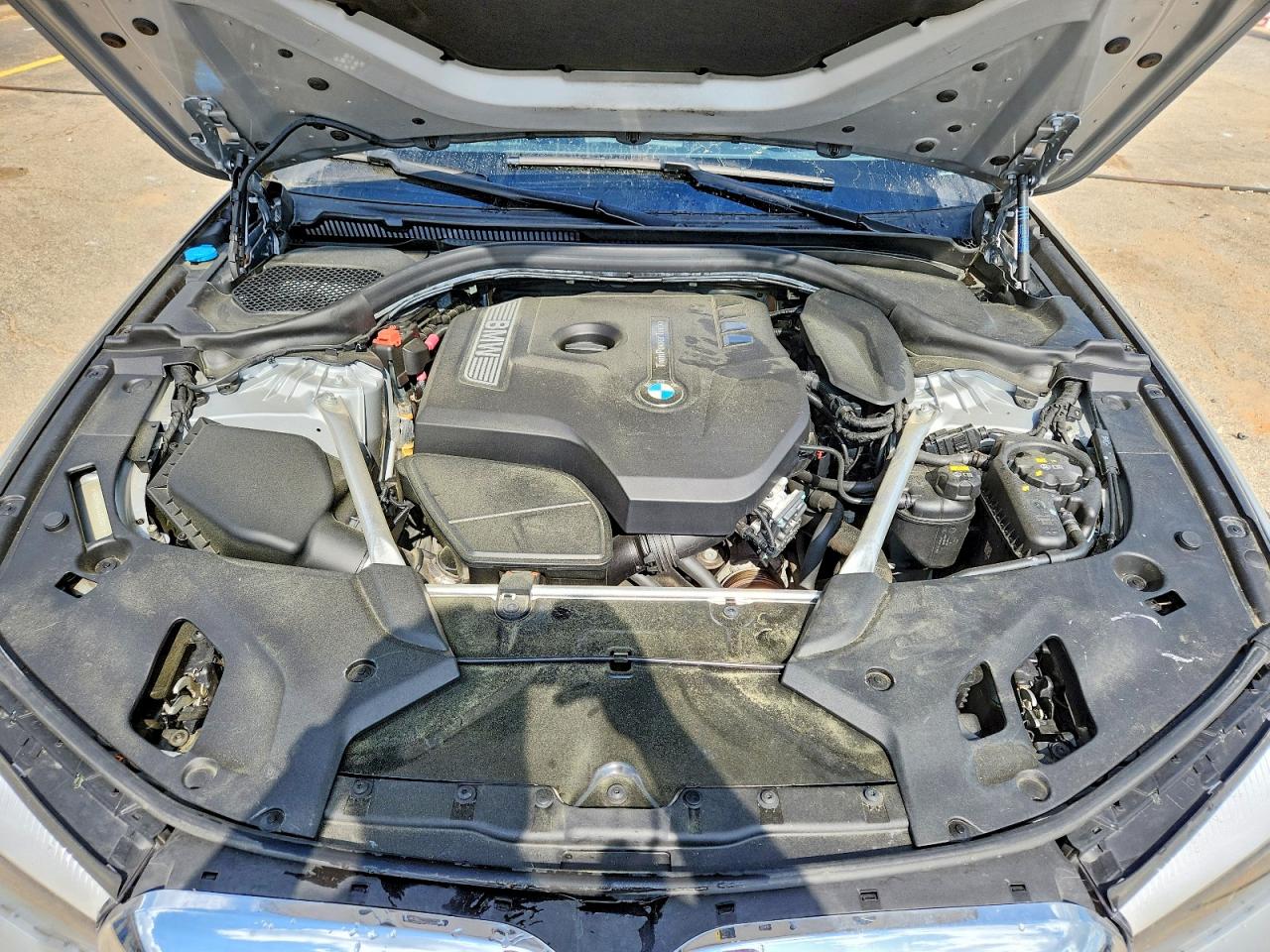 2019 BMW 530