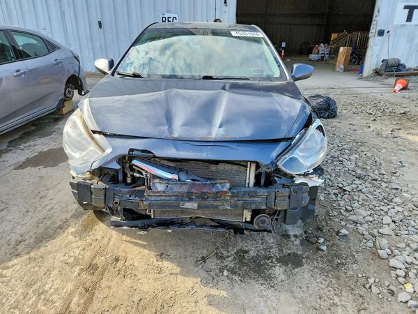 2012 HYUNDAI ACCENT