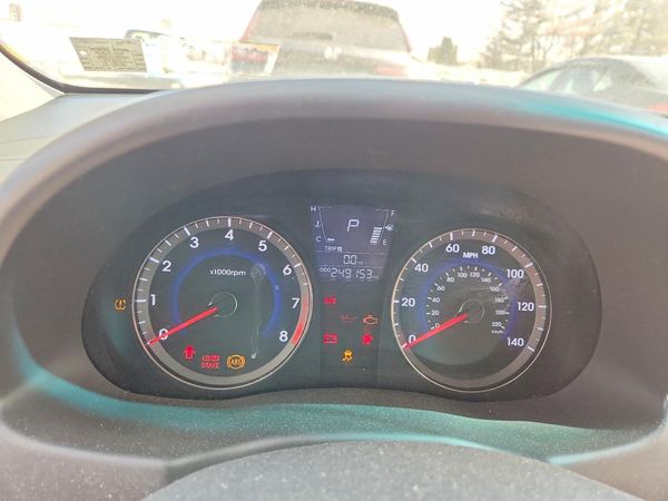 2012 HYUNDAI ACCENT