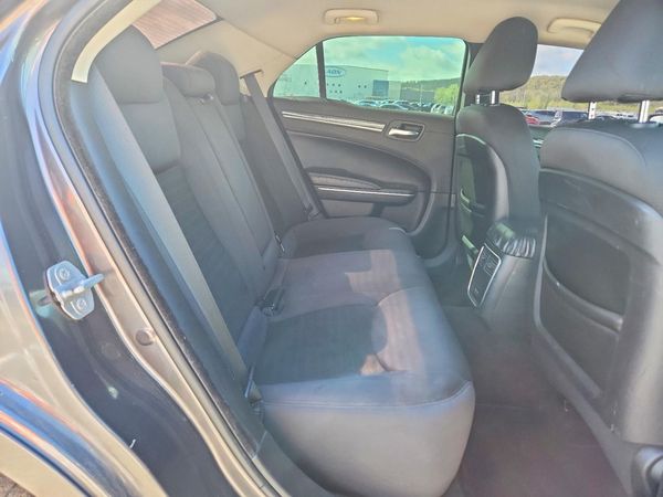 2018 CHRYSLER 300