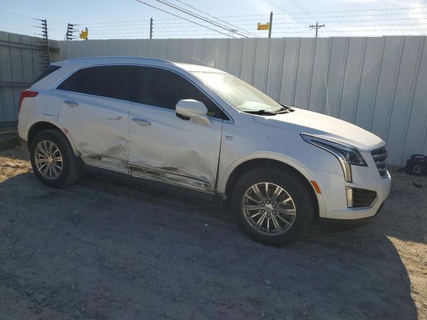2018 CADILLAC XT5