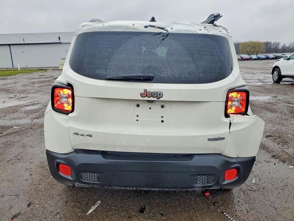 2017 JEEP RENEGADE LATITUDE 4X4