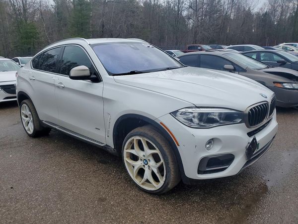 2016 BMW X6 xDrive35i — Passenger 3/4