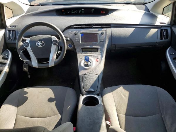 2012 TOYOTA PRIUS