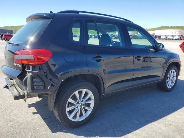 2017 VOLKSWAGEN TIGUAN