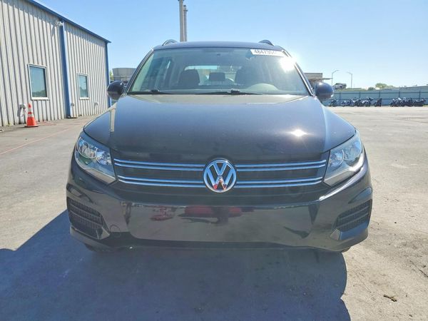 2017 VOLKSWAGEN TIGUAN