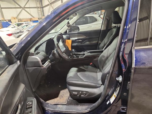 2024 TOYOTA GRAND HIGHLANDER