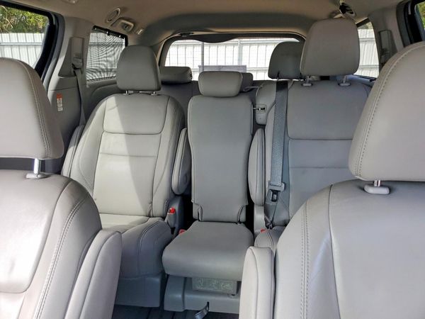 2019 TOYOTA SIENNA