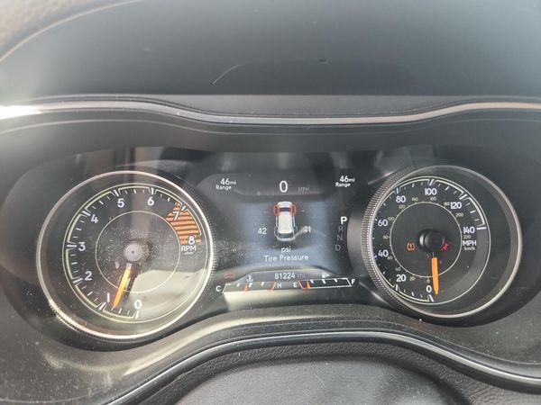2019 JEEP CHEROKEE TRAILHAWK 4X4