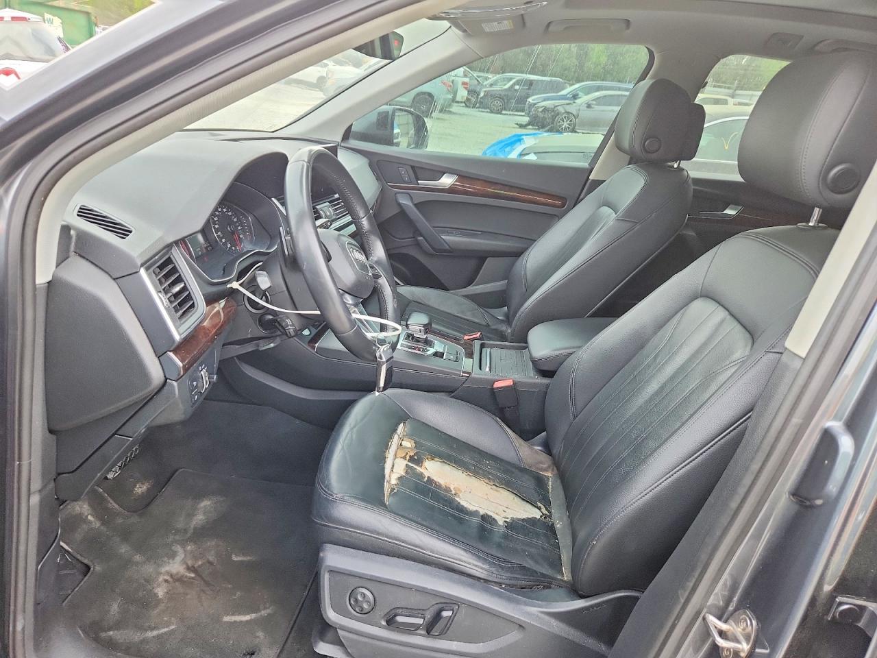 2020 AUDI Q5 quattro Premium