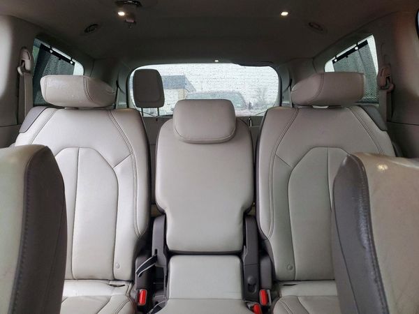 2017 CHRYSLER PACIFICA