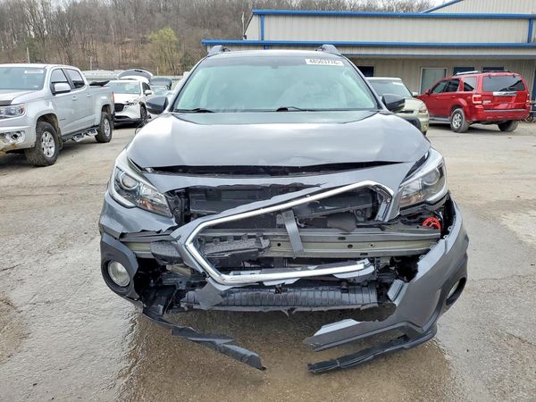 2018 SUBARU OUTBACK Limited+M/R