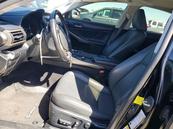 2017 LEXUS IS 300