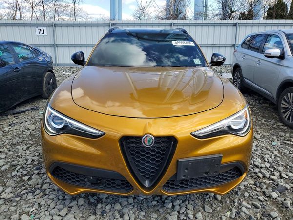2022 ALFA ROMEO STELVIO TI AWD