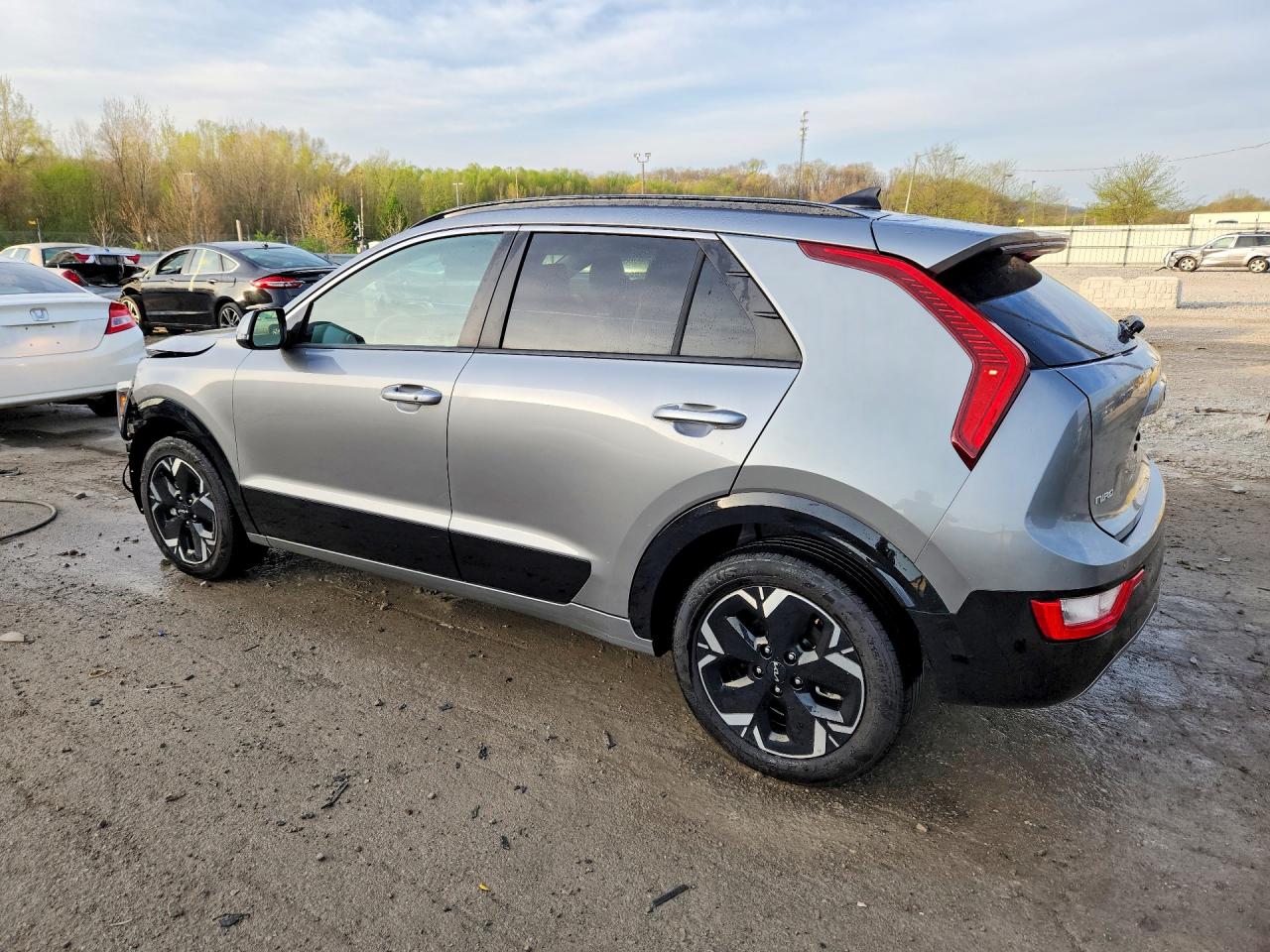 2023 KIA NIRO EV Wind