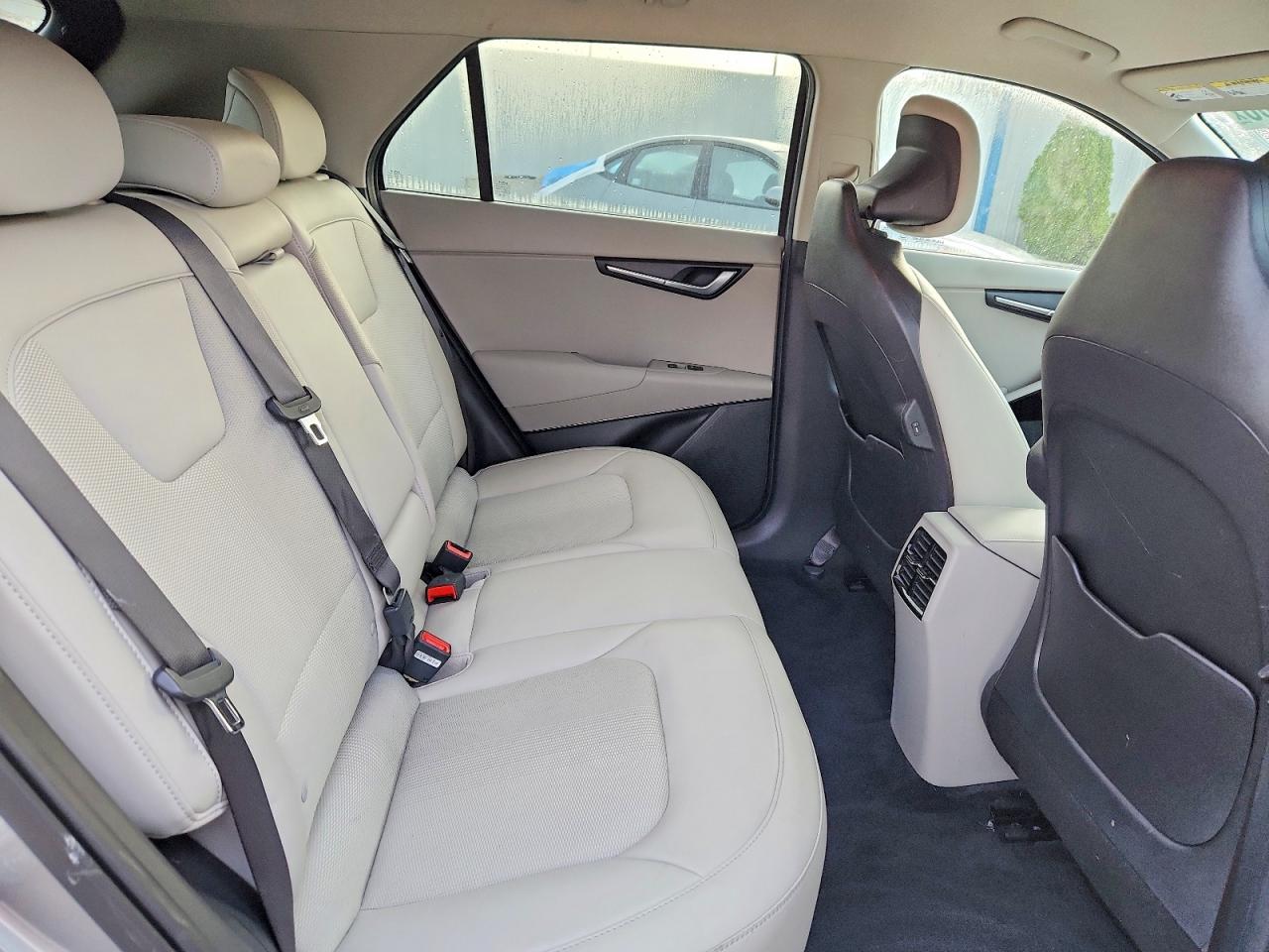 2023 KIA NIRO EV Wind