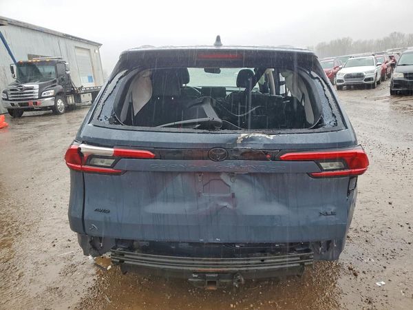 2024 TOYOTA GRAND HIGHLANDER