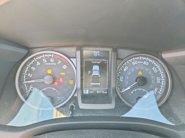 2023 TOYOTA TACOMA SR5