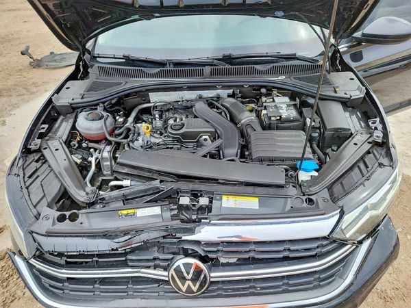 2024 VOLKSWAGEN JETTA SE, SE (AQ301 Trans)