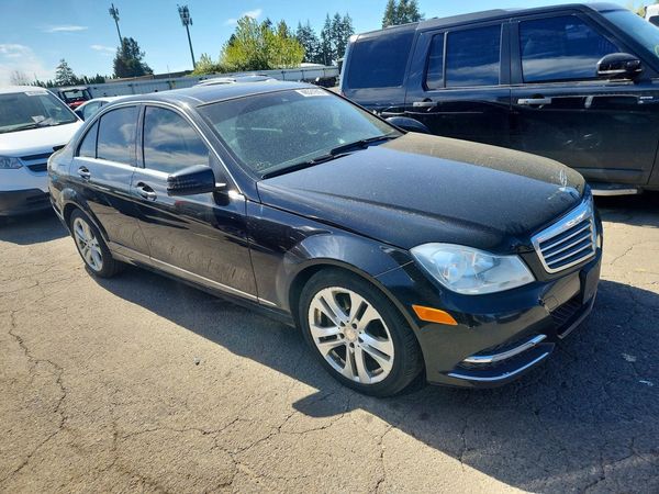 2013 MERCEDES-BENZ C C300