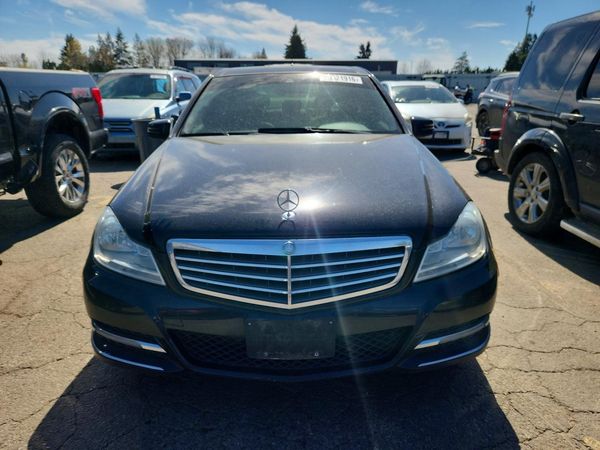 2013 MERCEDES-BENZ C C300