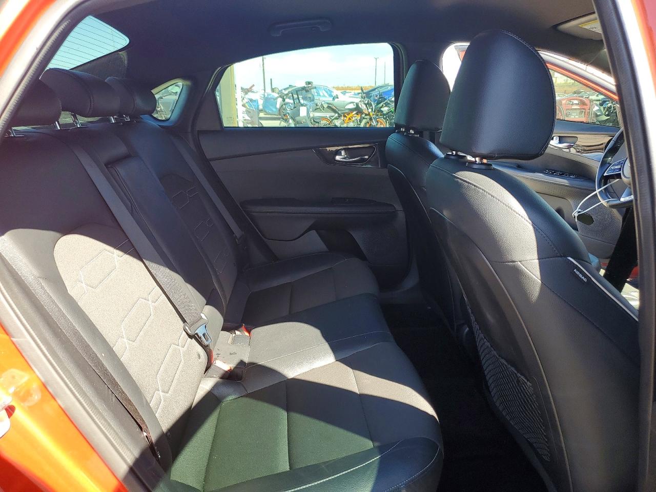 2021 KIA FORTE GT Line