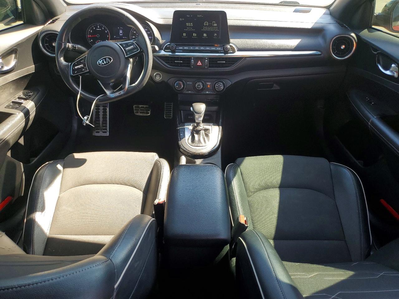 2021 KIA FORTE GT Line