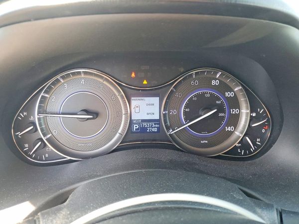 2017 INFINITI QX80