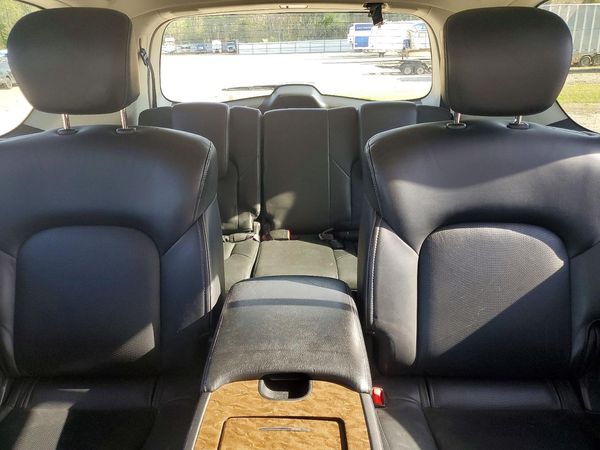2017 INFINITI QX80
