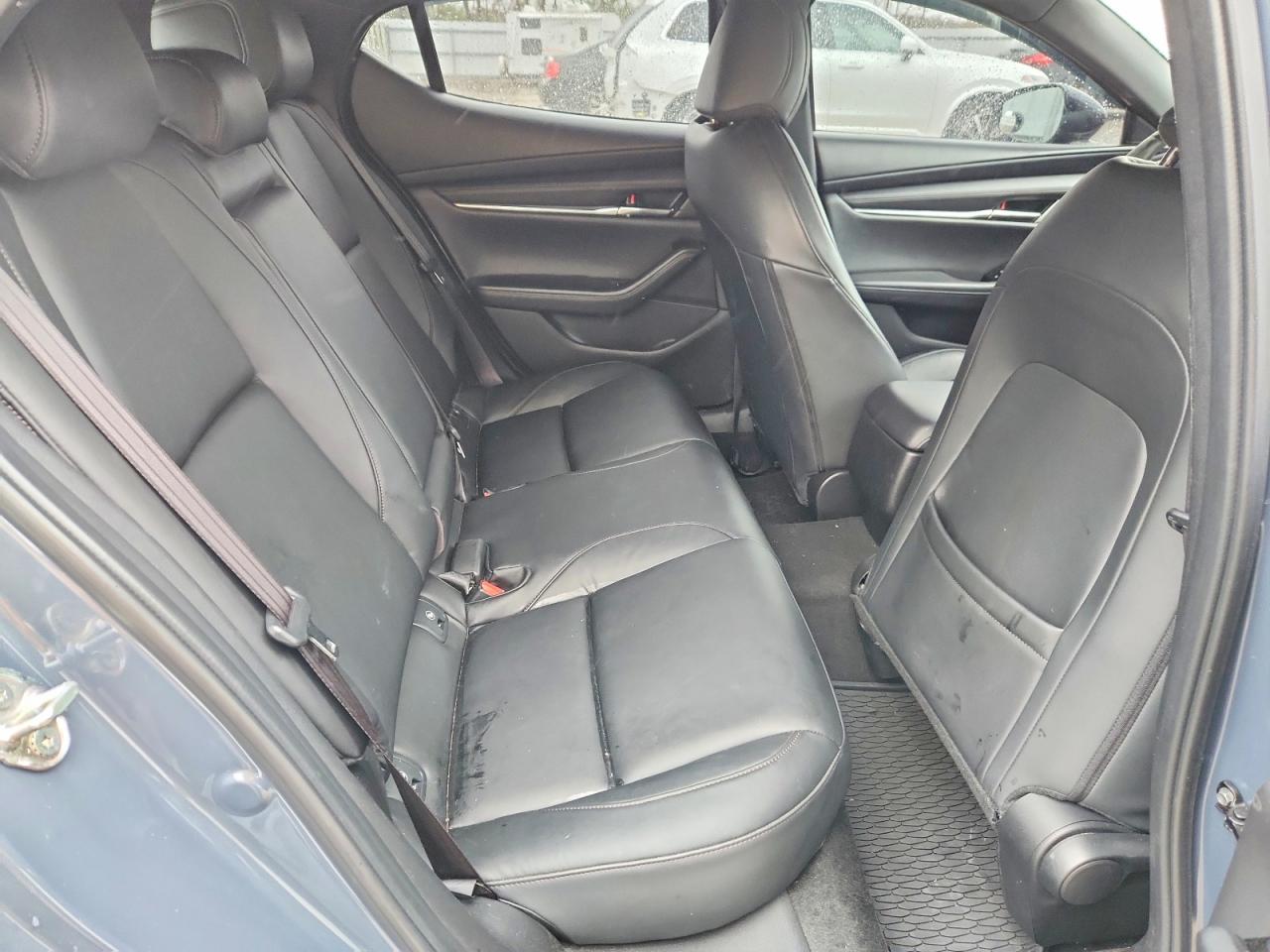 2022 MAZDA 3 Mazda3