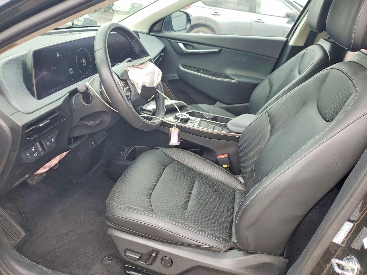 2024 KIA EV6 Light, Wind