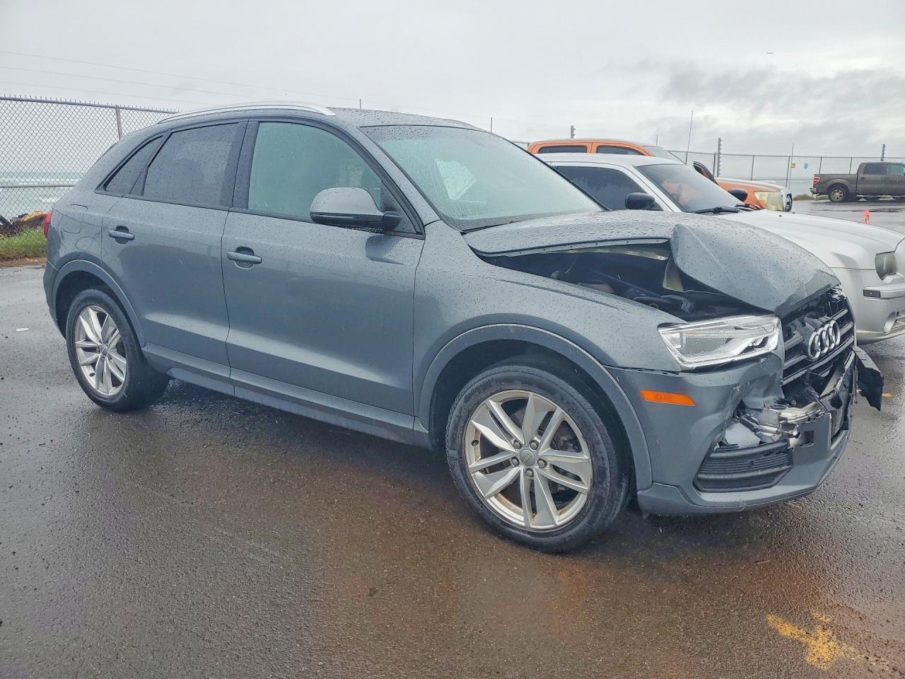 2017 AUDI Q3 Premium