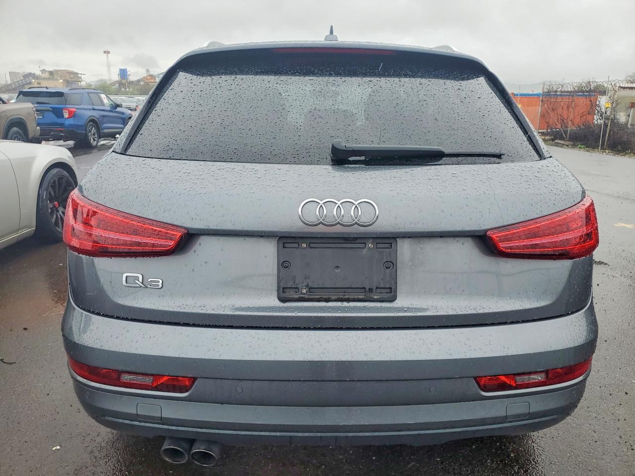 2017 AUDI Q3 Premium