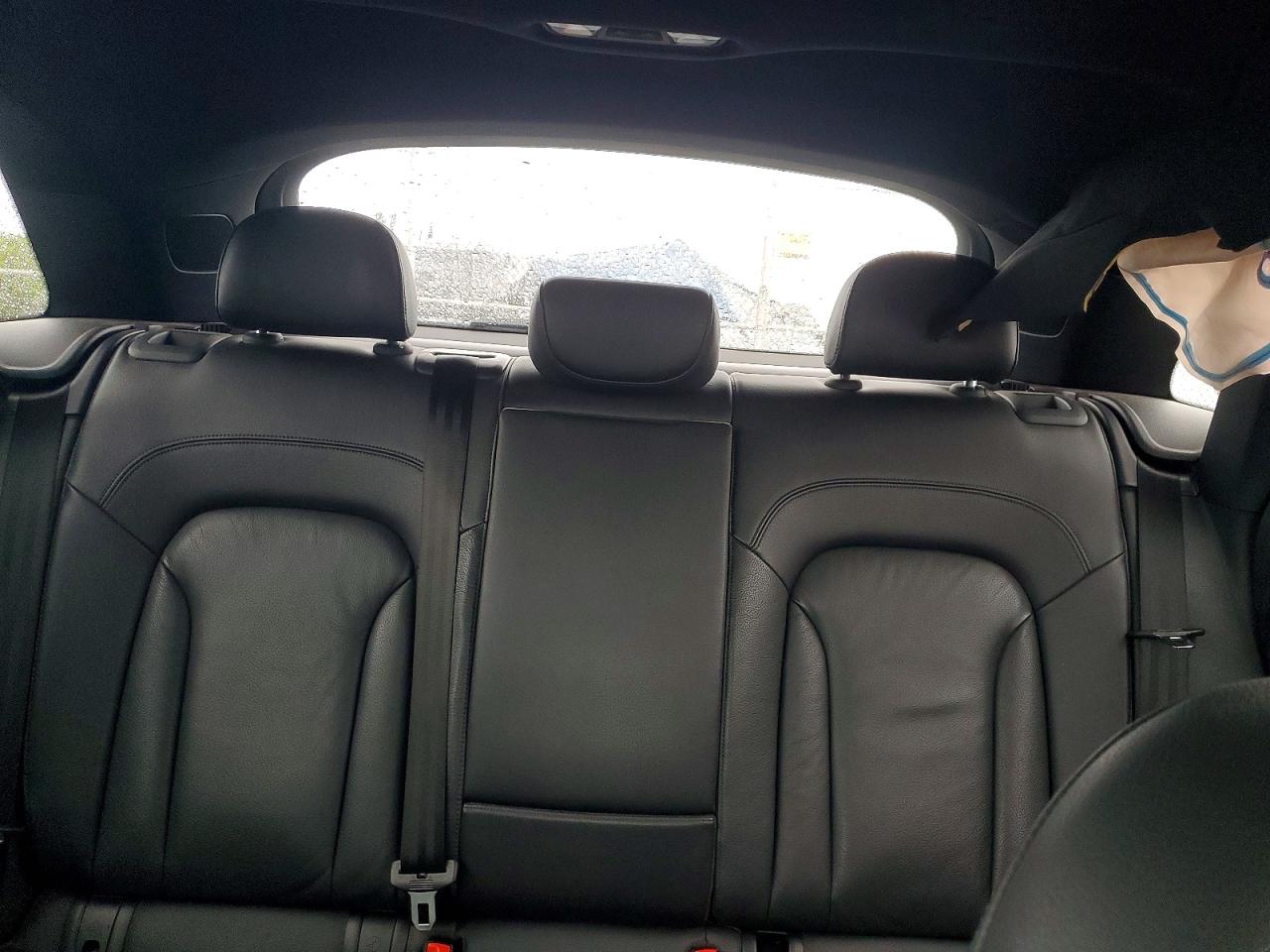 2017 AUDI Q3 Premium
