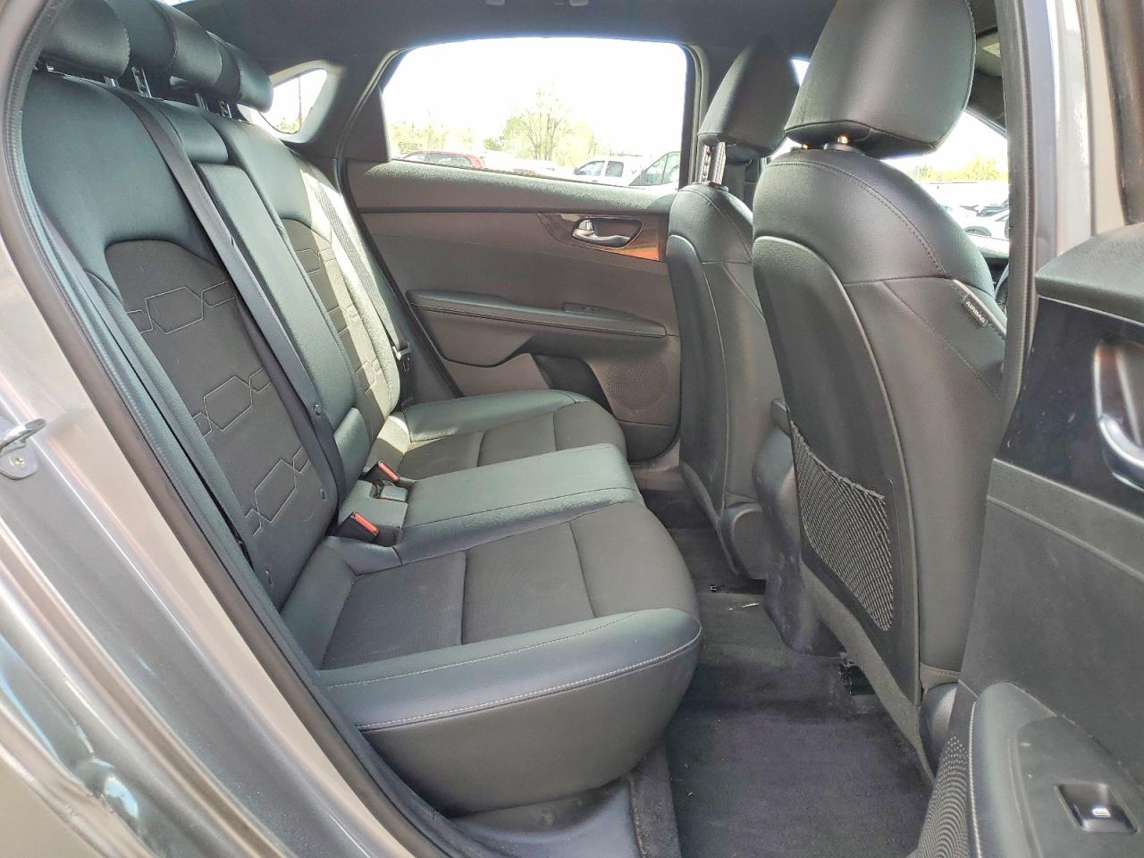 2022 KIA FORTE GT Line
