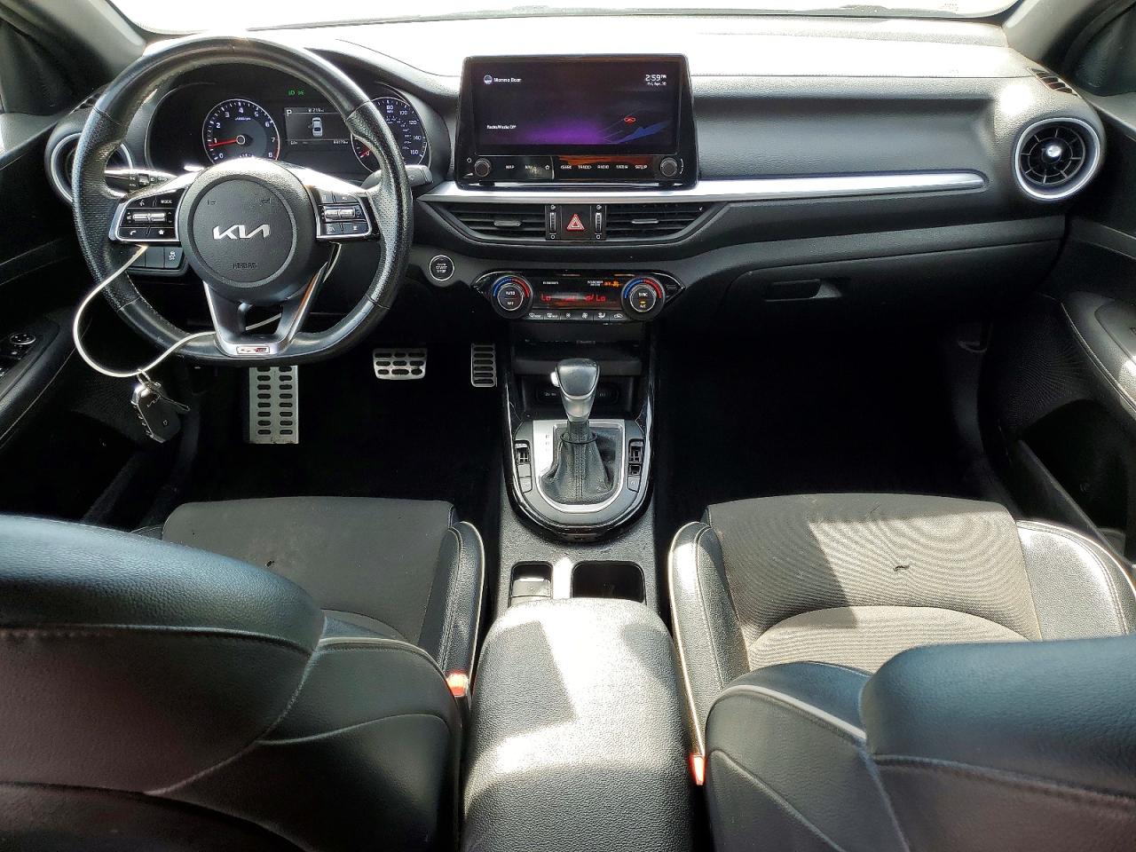 2022 KIA FORTE GT Line