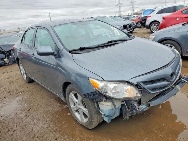 2012 TOYOTA COROLLA