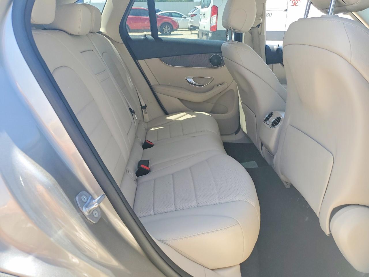 2019 MERCEDES-BENZ GLC GLC300