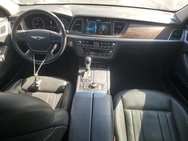 2017 GENESIS G80