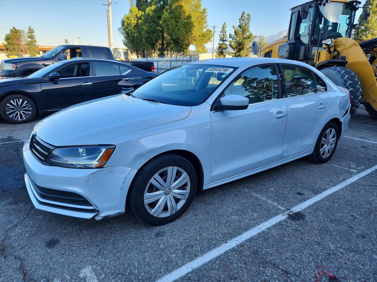 2017 VOLKSWAGEN JETTA S — Front 3/4
