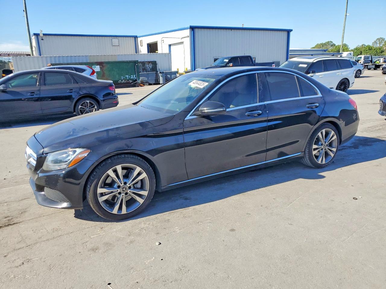 2017 MERCEDES-BENZ C C300