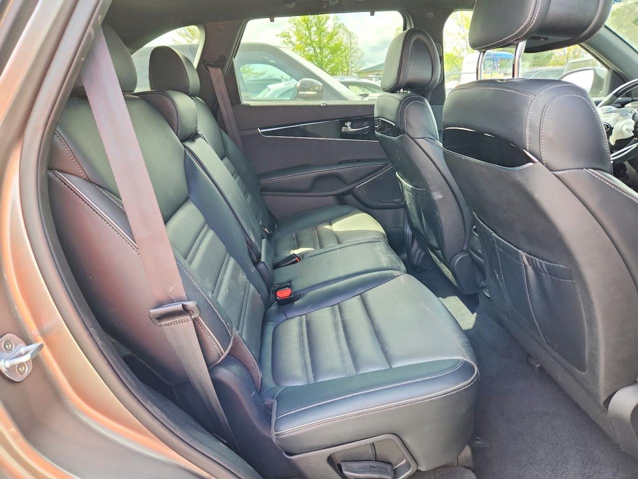 2016 KIA SORENTO SX / SX Limited