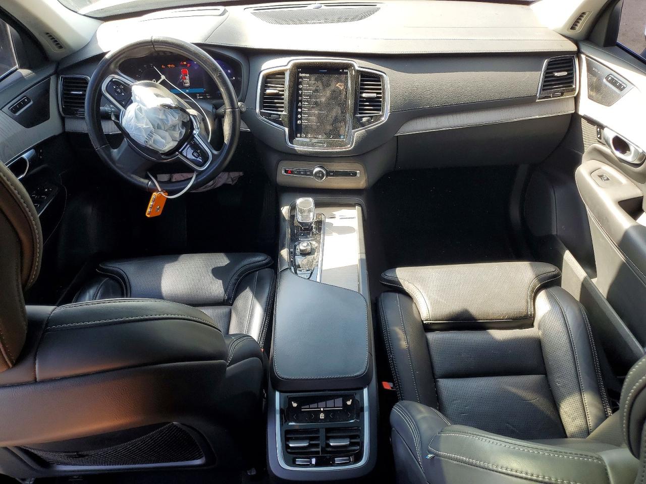 2024 VOLVO XC90 Ultimate Bright