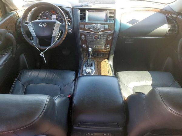 2016 INFINITI QX80