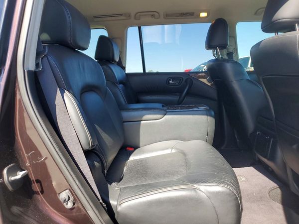 2016 INFINITI QX80