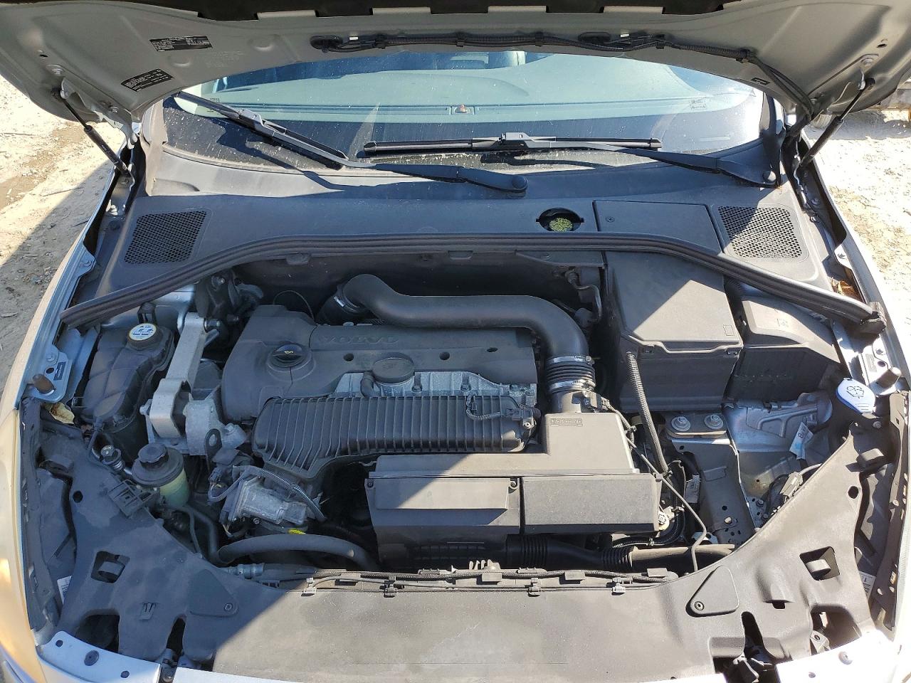 2013 VOLVO S60