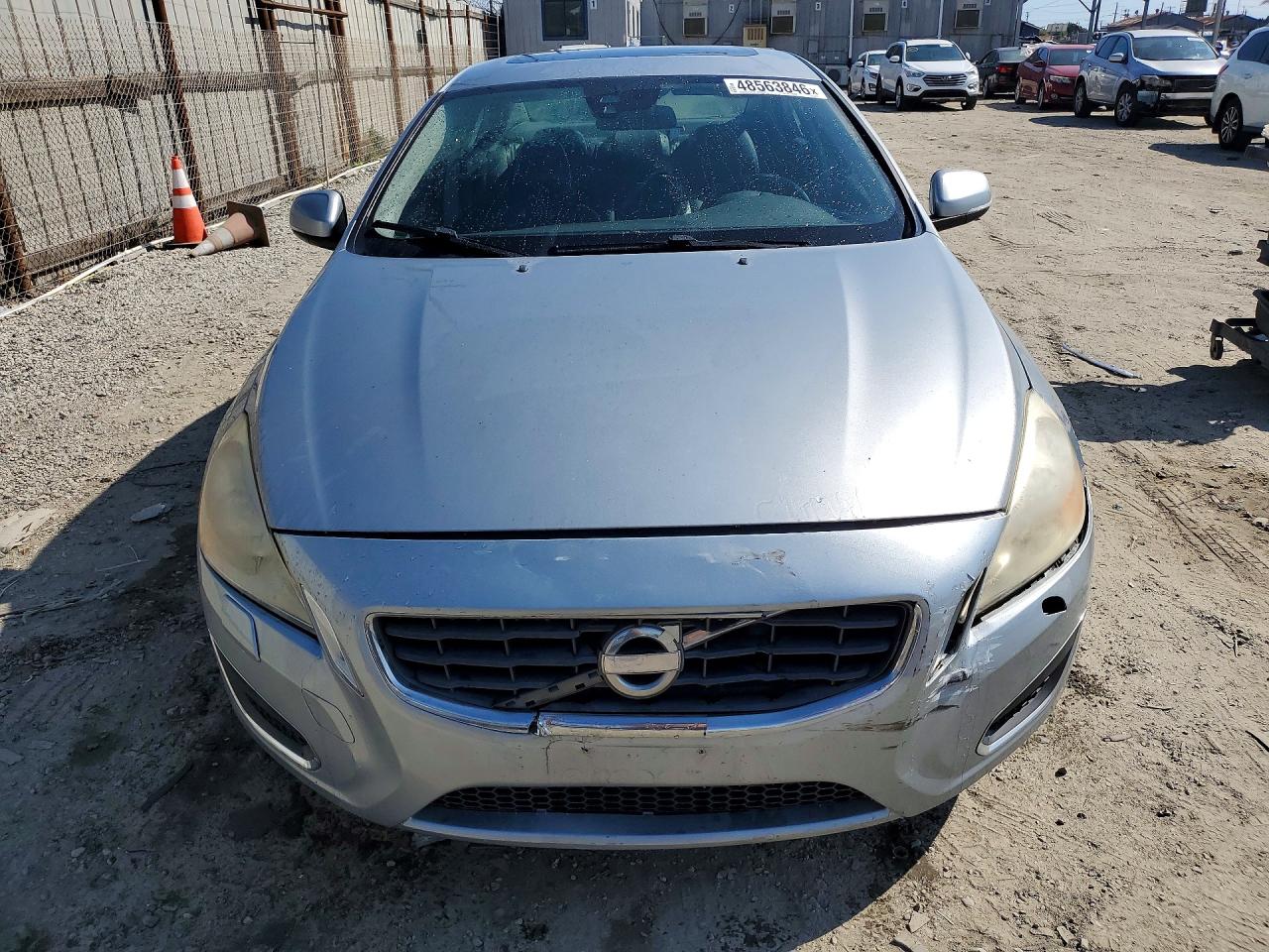 2013 VOLVO S60
